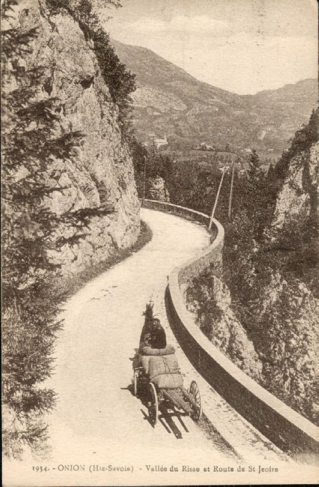 Onnion, la route de Saint-Jeoire