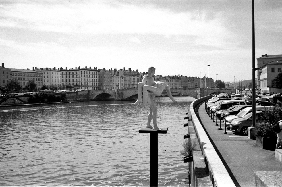 La Saône devant le Palais de Justice - w:982, h:651, 201955, JPEG