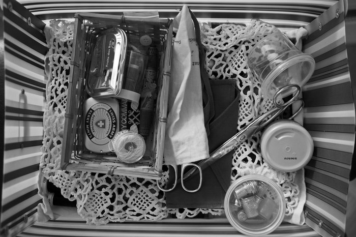 Boîte à couture - w:700, h:466, 107305, JPEG