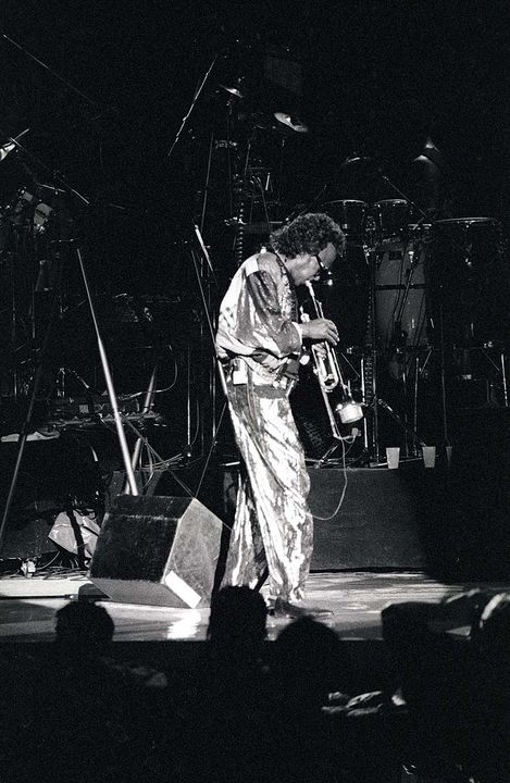Miles Davis 1989 #04 - w:469, h:720, 91508, JPEG