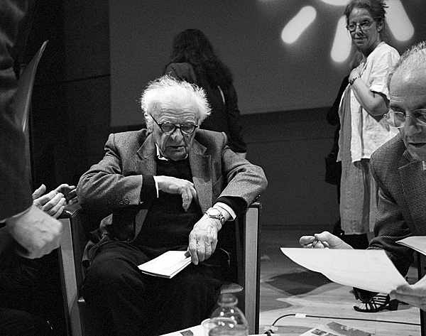 Yves Bonnefoy, 1923-2016 (1) - w:600, h:473, 140538, JPEG