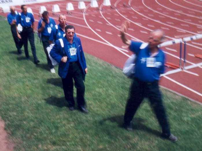 Andre Blanchet, St-Etienne juillet 2001 Championnats de France d'athletisme l:699, h:523, 42359, JPEG