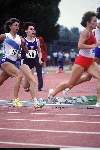 Annette Sergent (99), Meeting de San Diego, #416 - l:400, h:600