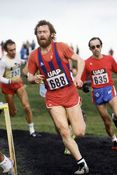 Gérard Pézerat, Cross de Dijon 1985, #921 - l:400, h:600