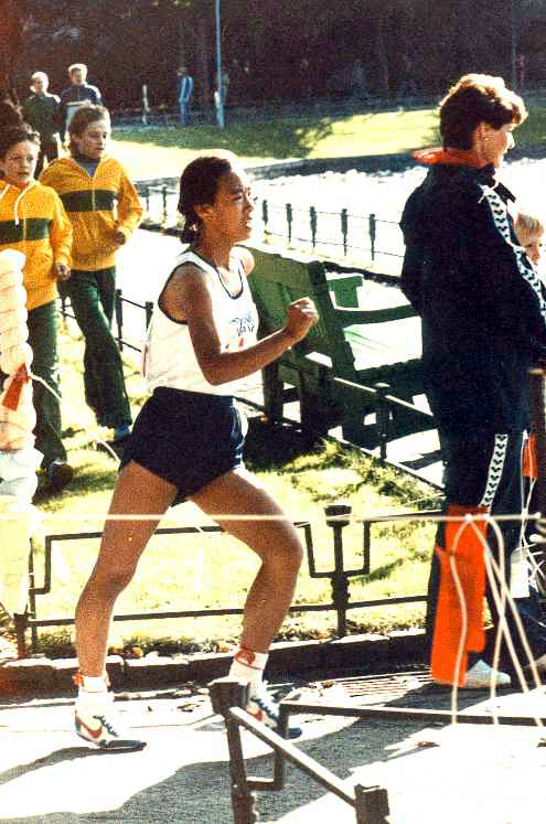Bergen 83, 10km dames, Xu Yongjiu - l:495, h:747, 196552, JPEG Bergen 83, 10km dames, Xu Yongjiu - l:495, h:747, 196552, JPEG