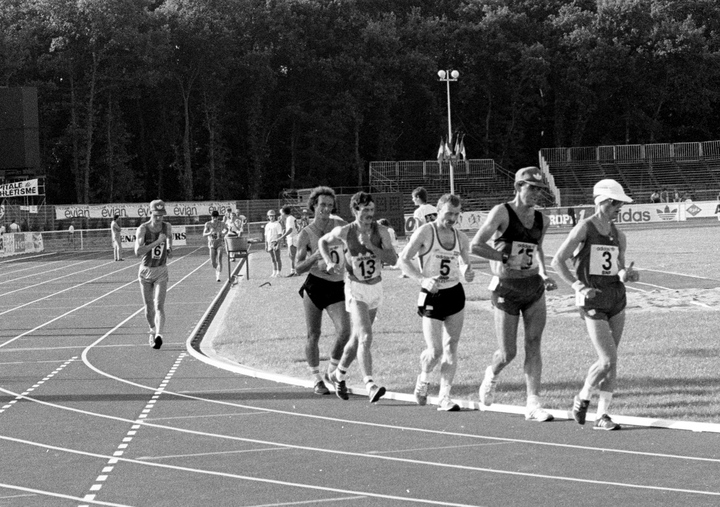 Les difficultés commencent (Tours, 1988) #11 - w:720, h:507, 219677, JPEG Dominique Guebey, the race walker - w:720, h:507, 219677, JPEG