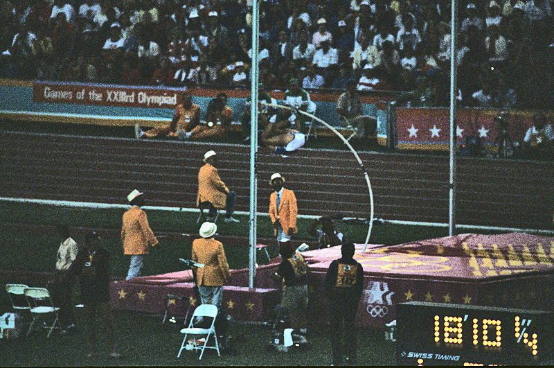 Pierre Quinon (18ft 10in 1/4 = 5m80) - l:800, h:531, 197904, JPEG