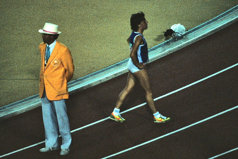 Annette Sergent , 8 août, série du 3000m #627