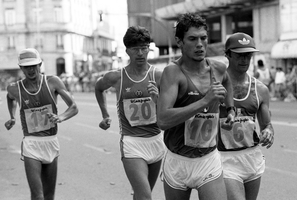 La Corogne 1988 (#33) - w:600, h:405, 161624, JPEG La Corogne 1988 (#33) - w:600, h:405, 161624, JPEG