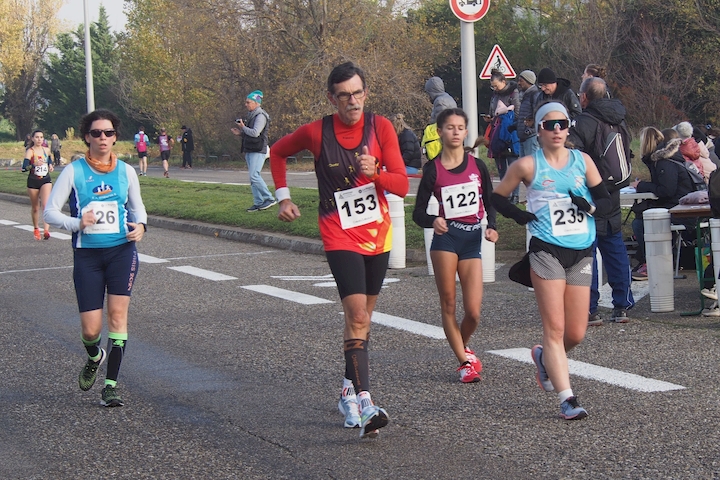 Myriam BEGEL (226), Patrick BONVARLET (153), Anae BONHOMME (122), Anais CHEVAUX (235) Myriam BEGEL (226), Patrick BONVARLET (153), Anae BONHOMME (122), Anais CHEVAUX (235)