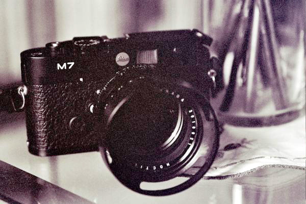 Leica M7 avec Noctilux l:600, h:400