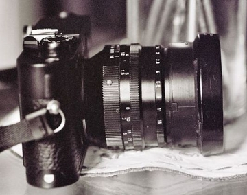 Noctilux f/1,0, Leica M7 l:360, h:284, 87904, JPEG