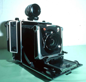 Linhof Master Technika, vue côté viseur télémètre l:300, h:286 Linhof Master Technika, vue côté viseur télémètre l:300, h:286