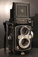 Yashica Mat 124G l:133, h:199 Yashica Mat 124G l:133, h:199