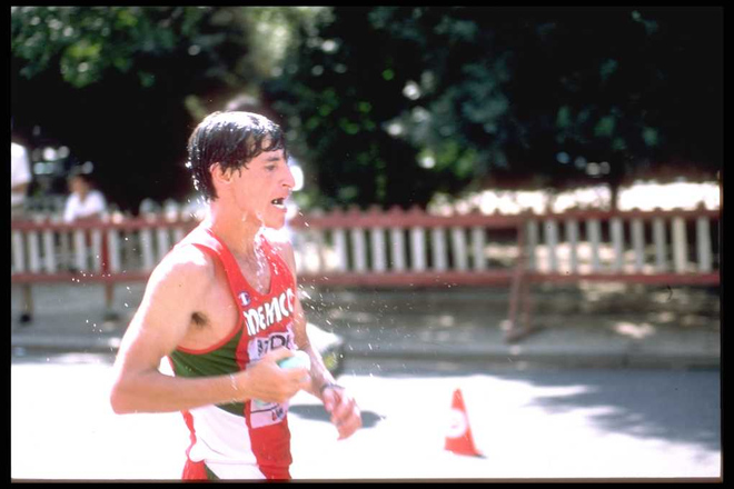 Arturo Bravo - Photo de sport objectif zoom 80-200 l:660, h:440 Arturo Bravo - Photo de sport objectif zoom 80-200 l:660, h:440