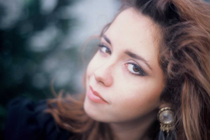 Portrait en gros-plan, objectif 90mm macro l:700, h:468 Portrait en gros-plan, objectif 90mm macro l:700, h:468