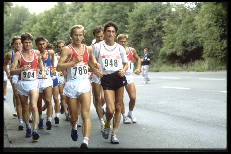 Stuttgart 1986, objectif 85mm l:768, h:512 Stuttgart 1986, objectif 85mm l:768, h:512