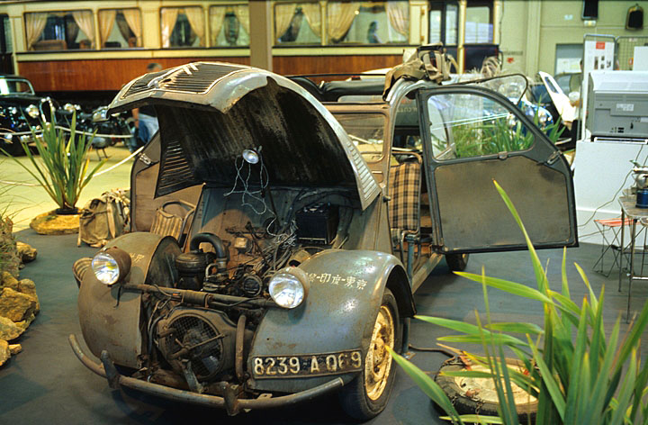 2CV Paris-Tokyo (face), 16/09/2006 - l:720, h:472