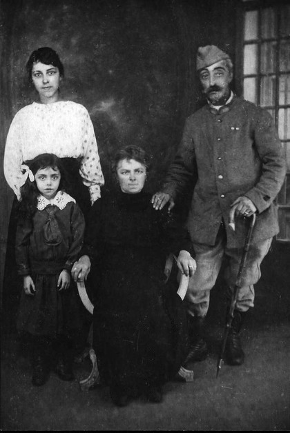 Francine Bouvret, Joseph Bouvret, Renée Bouvret, Jeanne Jandot