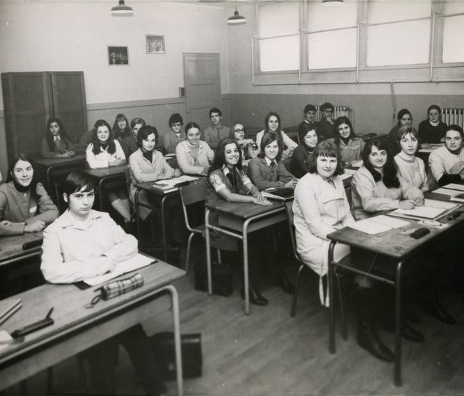 Dominique Guebey,Claude Dantonny,Martine Striga, Nadine Martinez l:666, h:569 Dominique Guebey,Claude Dantonny,Martine Striga, Nadine Martinez l:666, h:569